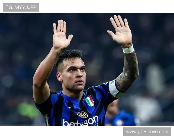 那不勒斯战力回升，新赛季目标全力冲冠