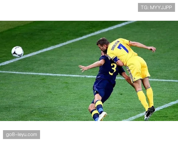 足球史上最炫酷过人技巧集锦：精彩时刻展现极致盘带艺术