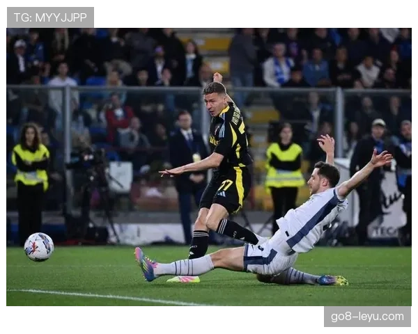 恰尔汗奥卢中场突破表现稳健，持续提升球队进攻效率